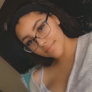 Meet your Posher, Macayla